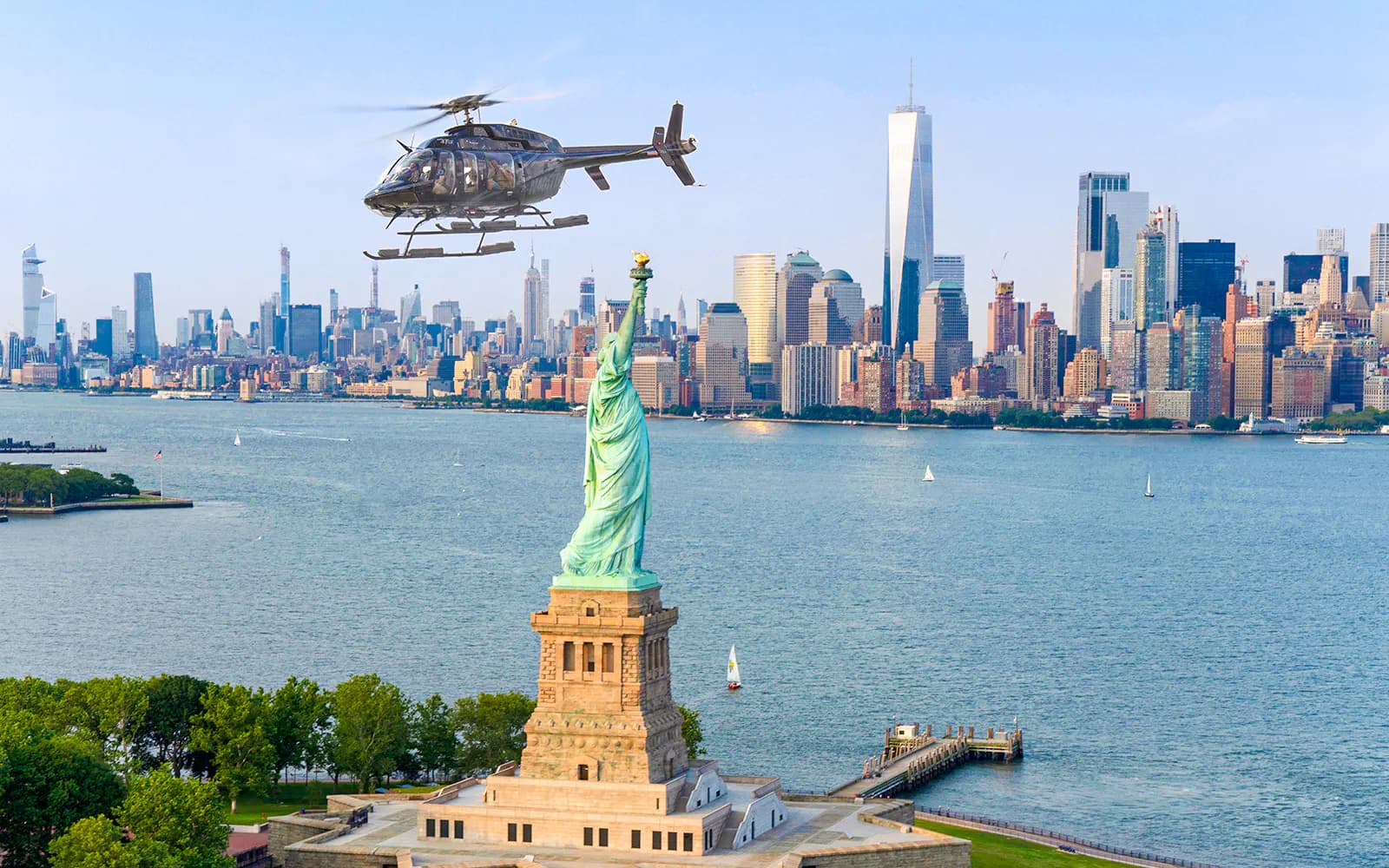 20-Min Ultimate NYC Helicopter Tour from Downtown Manhattan