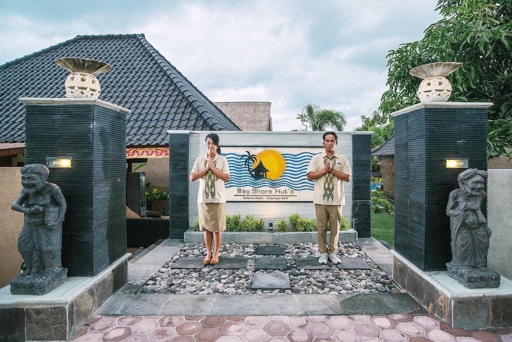 Bay Shore Huts Lembongan