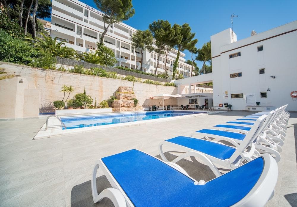Sun Beach Apts.