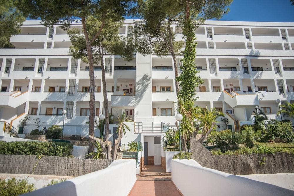 Sun Beach Apts.