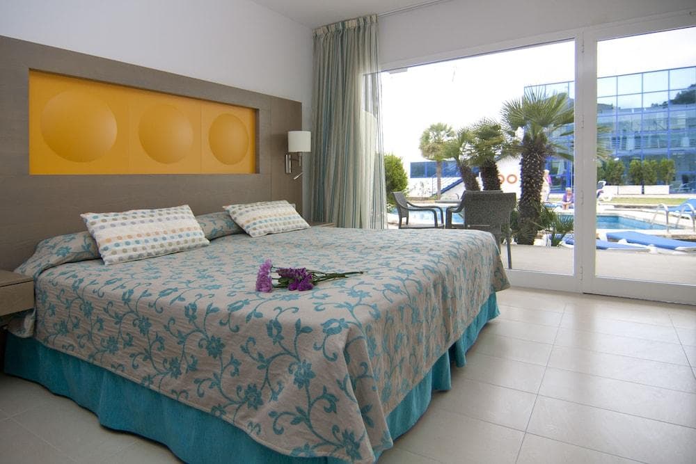 Hoposa Montelin Apts.