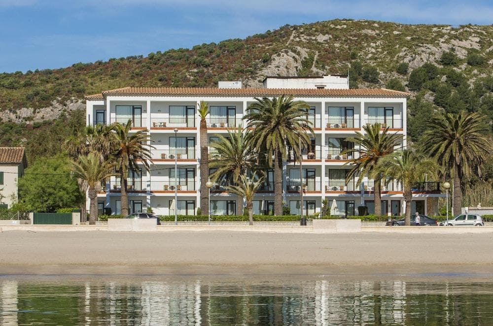 UYAL HOTEL