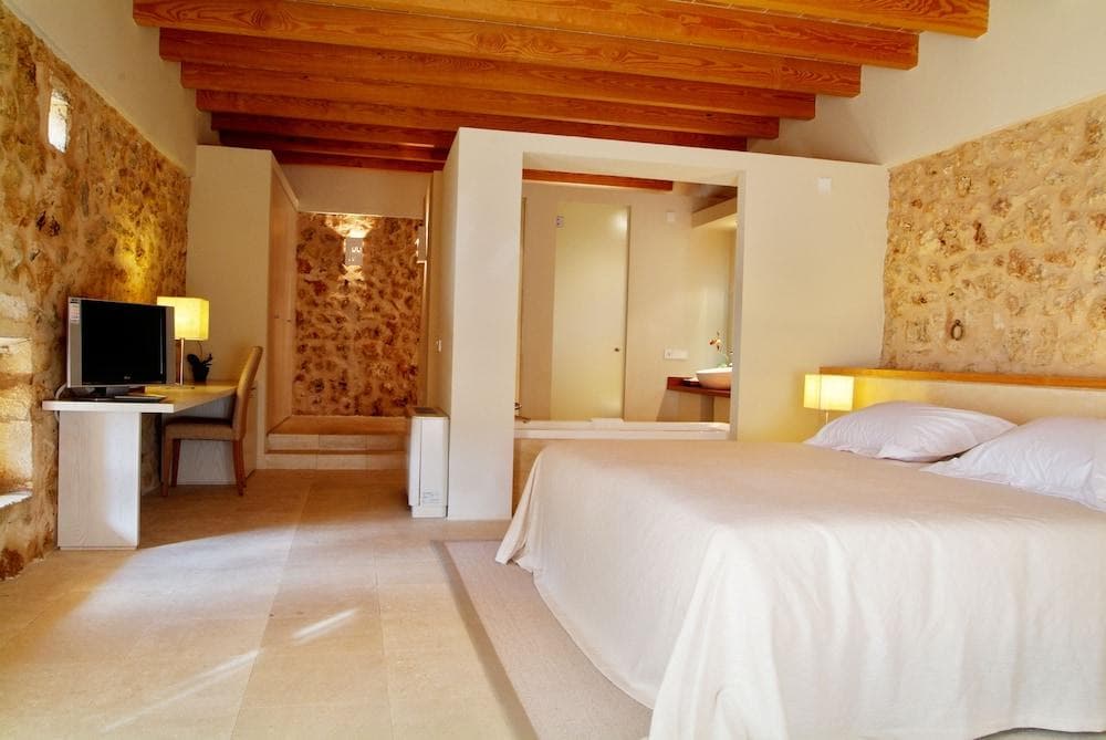 SON PENYA PETIT HOTEL