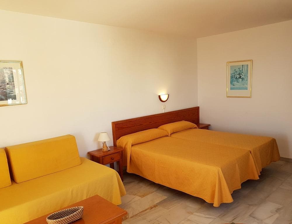 SUNNY BEACH APARTHOTEL