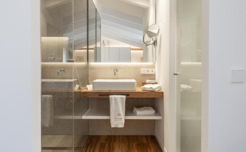 Ynaira Hotel & Spa