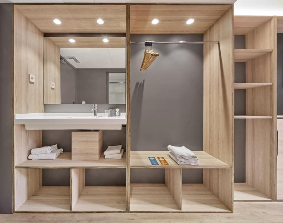 HOSTAL LAMI