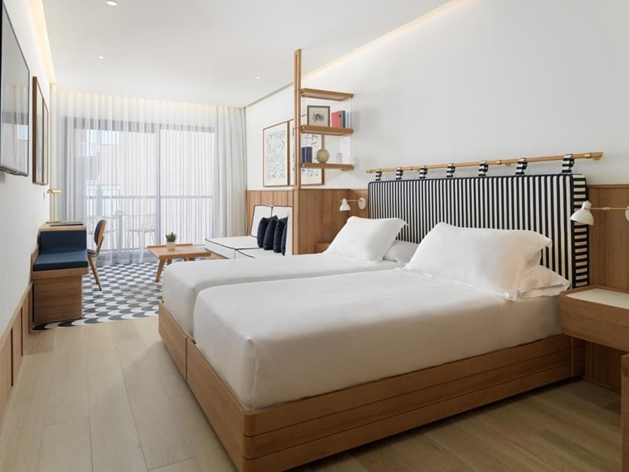 H10 PORTO PONIENTE