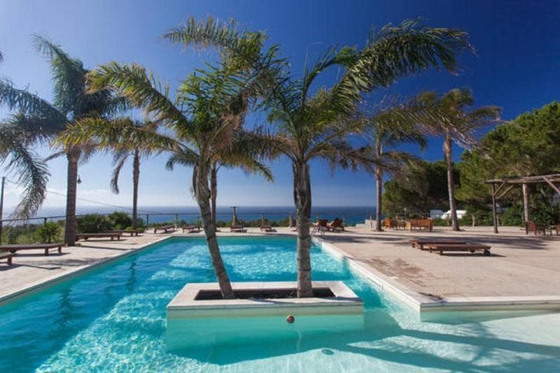 Petruso Resort