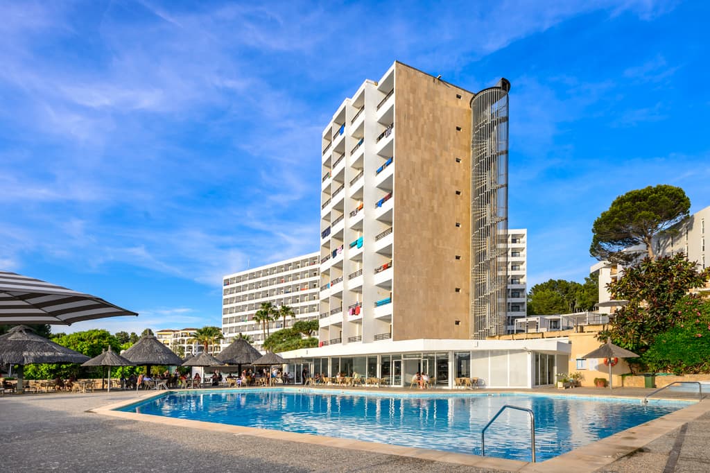 VIBRA BEVERLY PLAYA