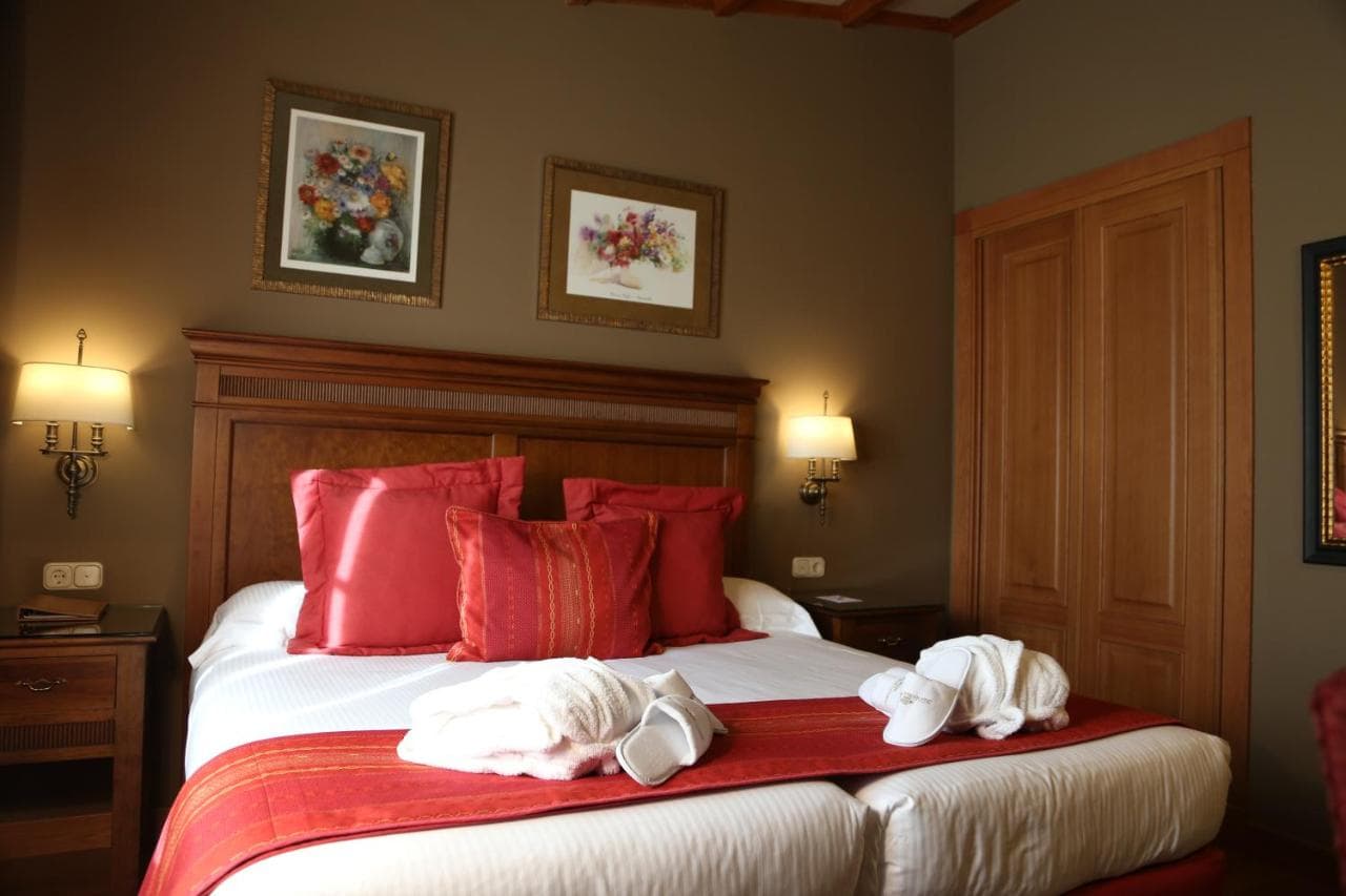 GRAN HOTEL LOS ABETOS