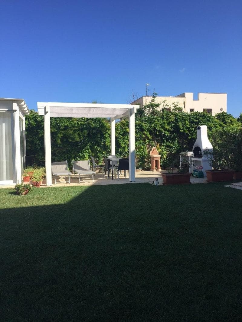 Suite Beach B&B and Club