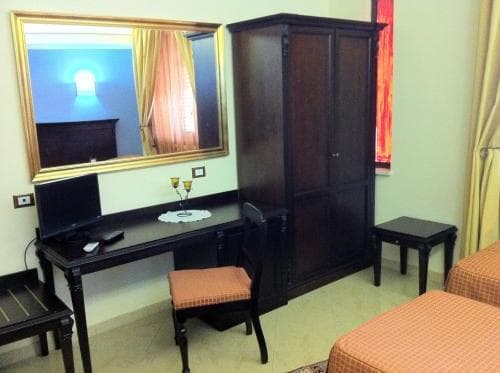 Sammartano Hotels