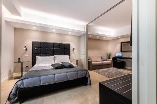 Hotel Porta Reale