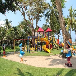 DISCOVERY KARTIKA PLAZA