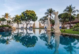 DISCOVERY KARTIKA PLAZA