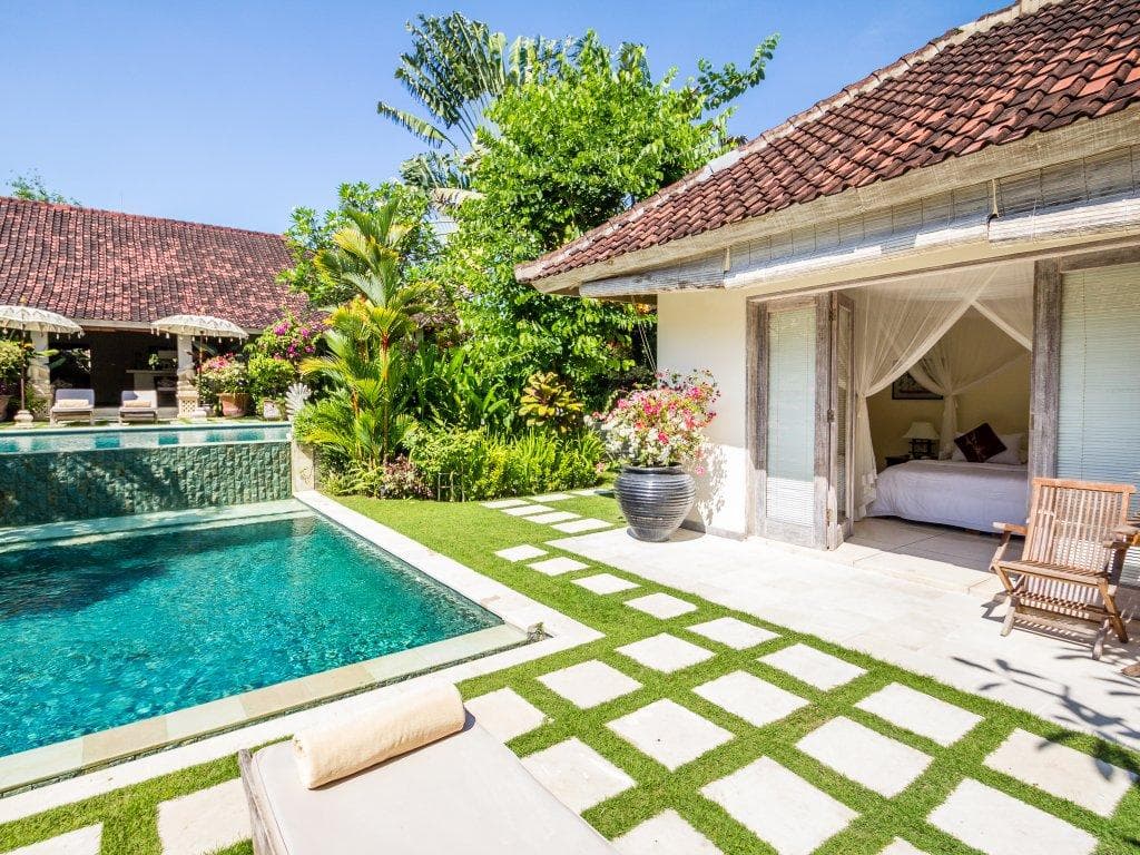Senang Villa