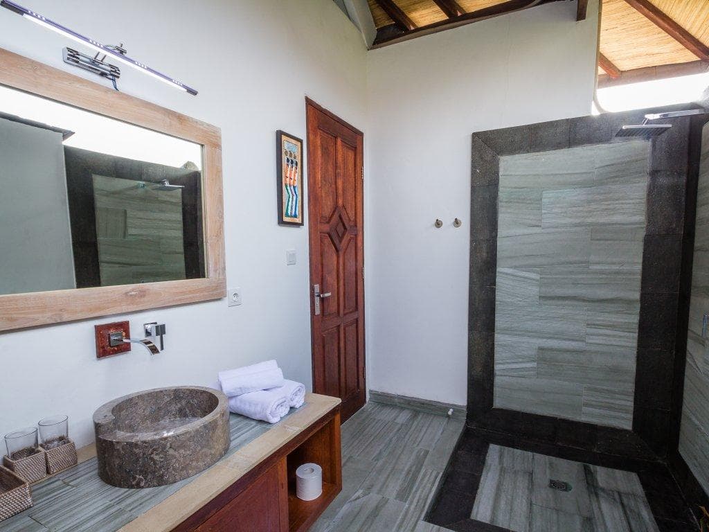 Villa Bewa by Villa Finder