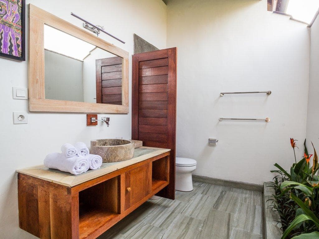 Villa Bewa by Villa Finder