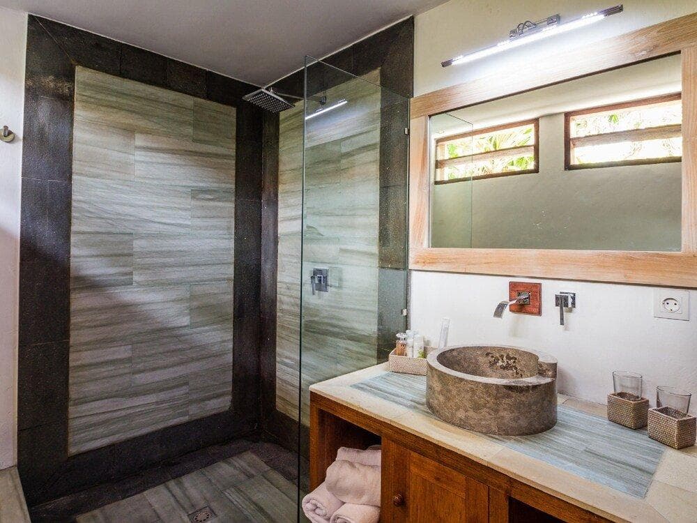 Villa Bewa by Villa Finder