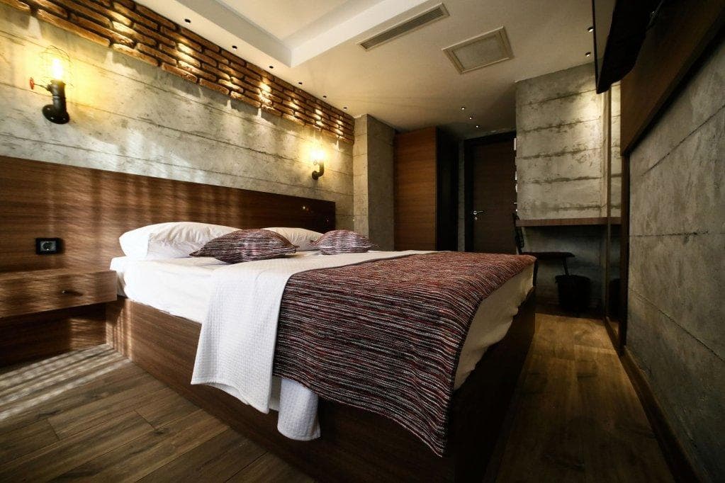 Elibol Hotel