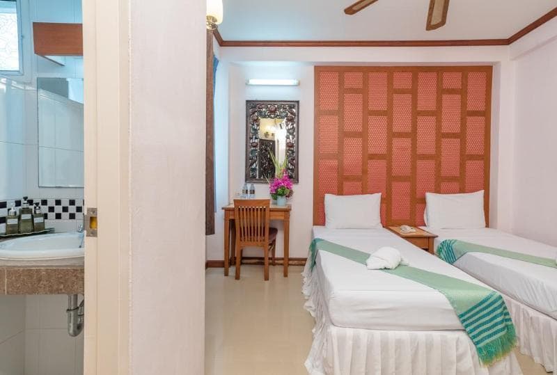 New Siam III Guest House