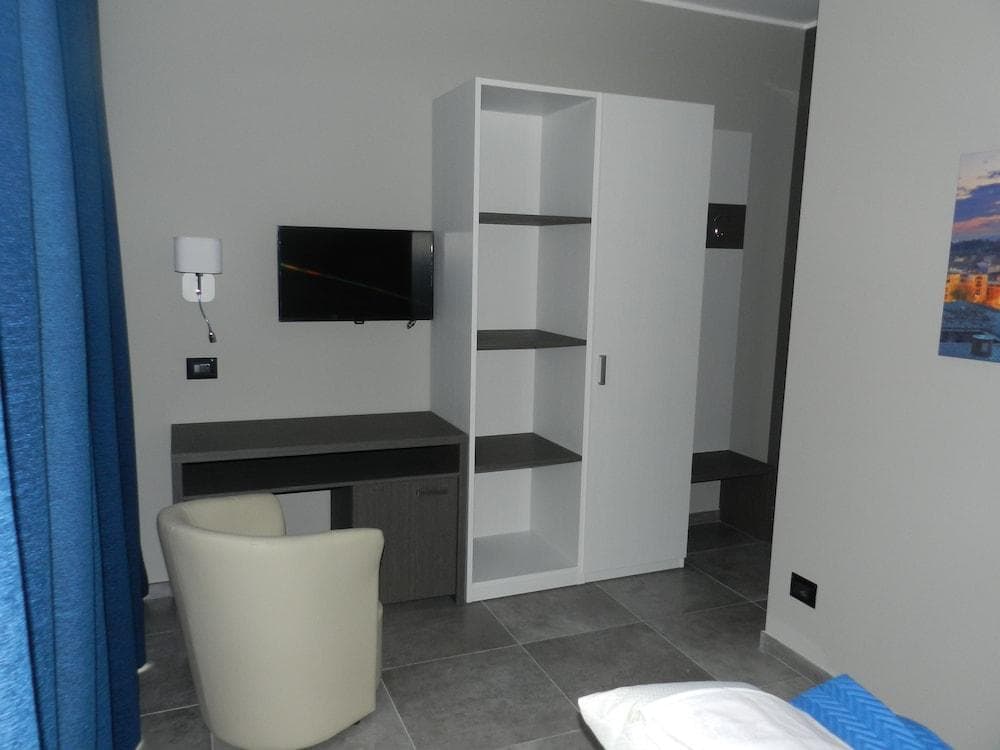 ERASMUS HOTEL