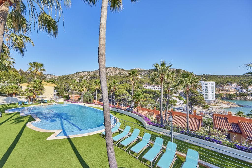 UNIVERSAL AQUAMARIN BEACH HOUSES