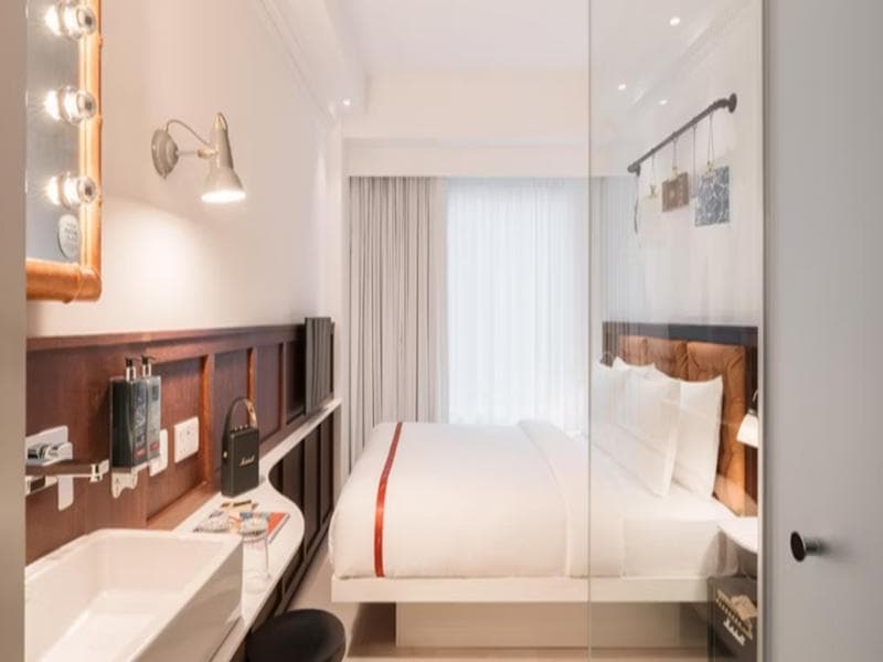 Ruby Stella Hotel London by IHG