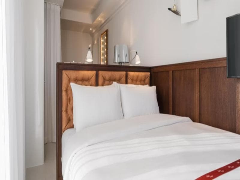 Ruby Stella Hotel London by IHG