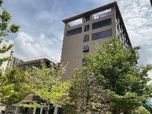 35 Bow Hotel