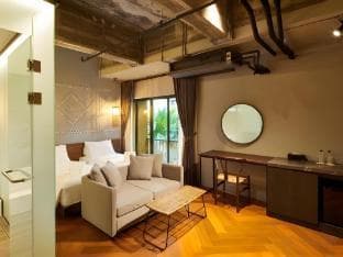 515 VICTORY Hotel
