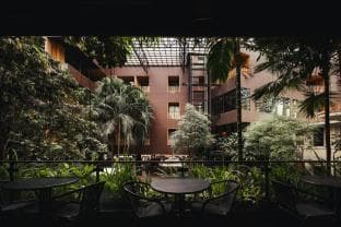 515 VICTORY Hotel