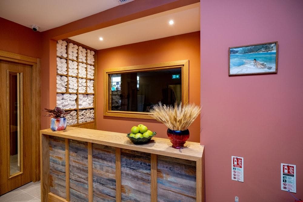 LIMEHOUSE LIBRARY HOTEL