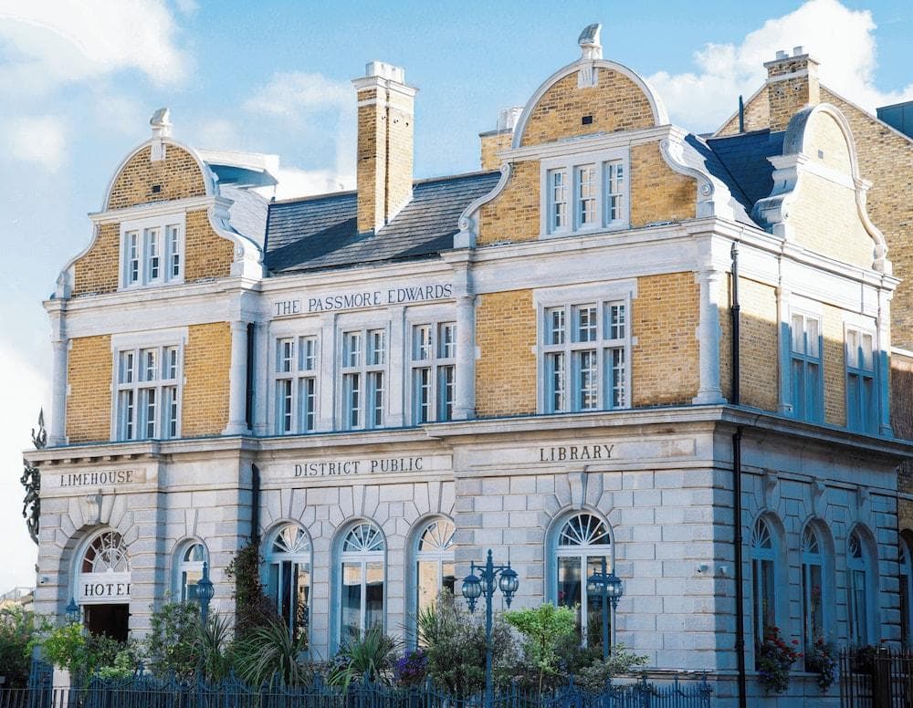 LIMEHOUSE LIBRARY HOTEL
