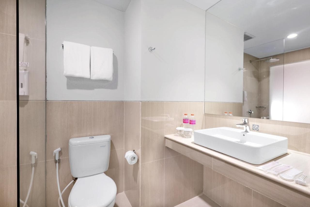 FAVEHOTEL S.PARMAN, MEDAN