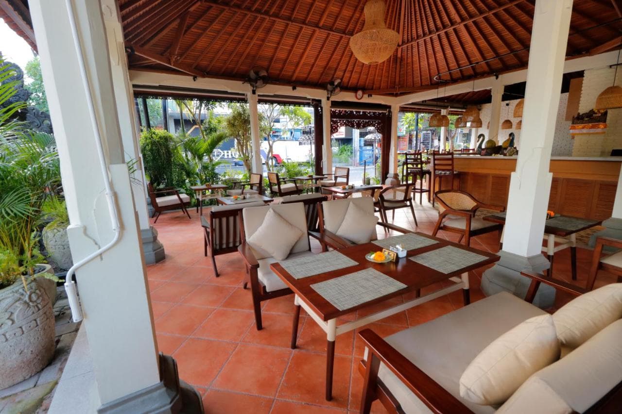 ADI DHARMA HOTEL LEGIAN