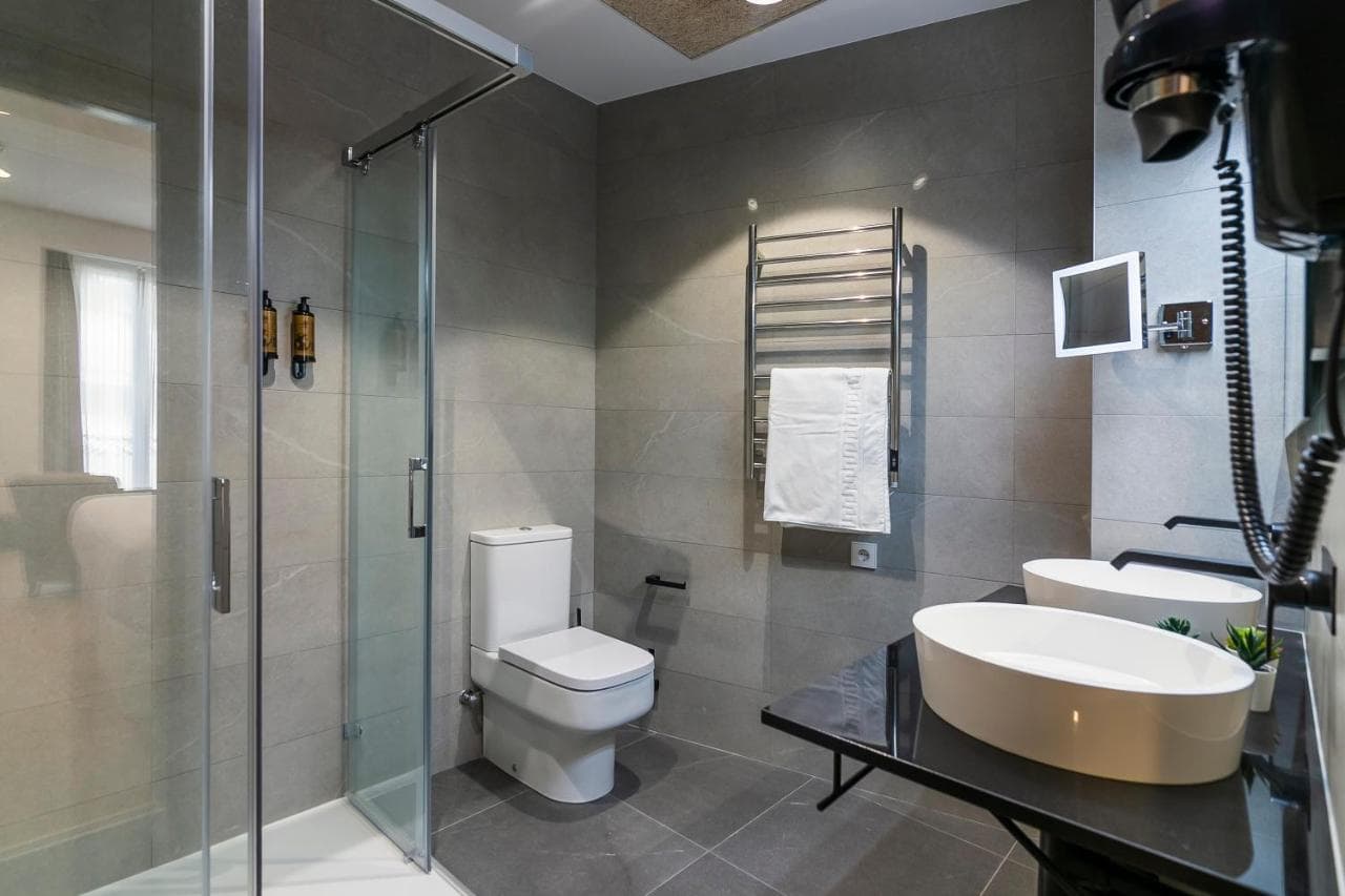 AQUITANIA HOME SUITES