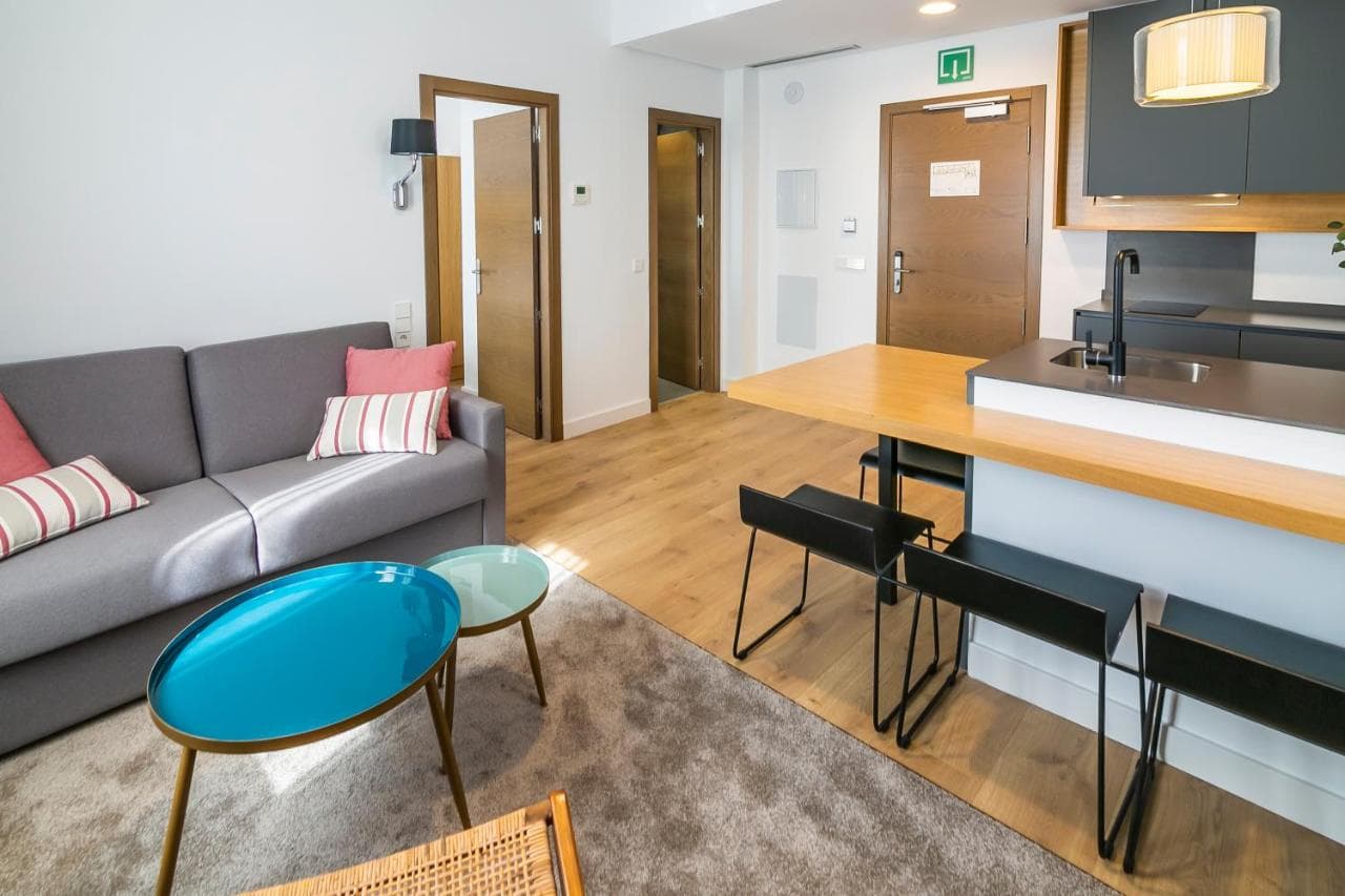 AQUITANIA HOME SUITES
