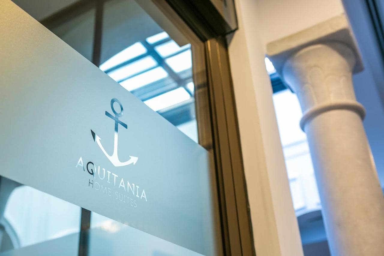AQUITANIA HOME SUITES