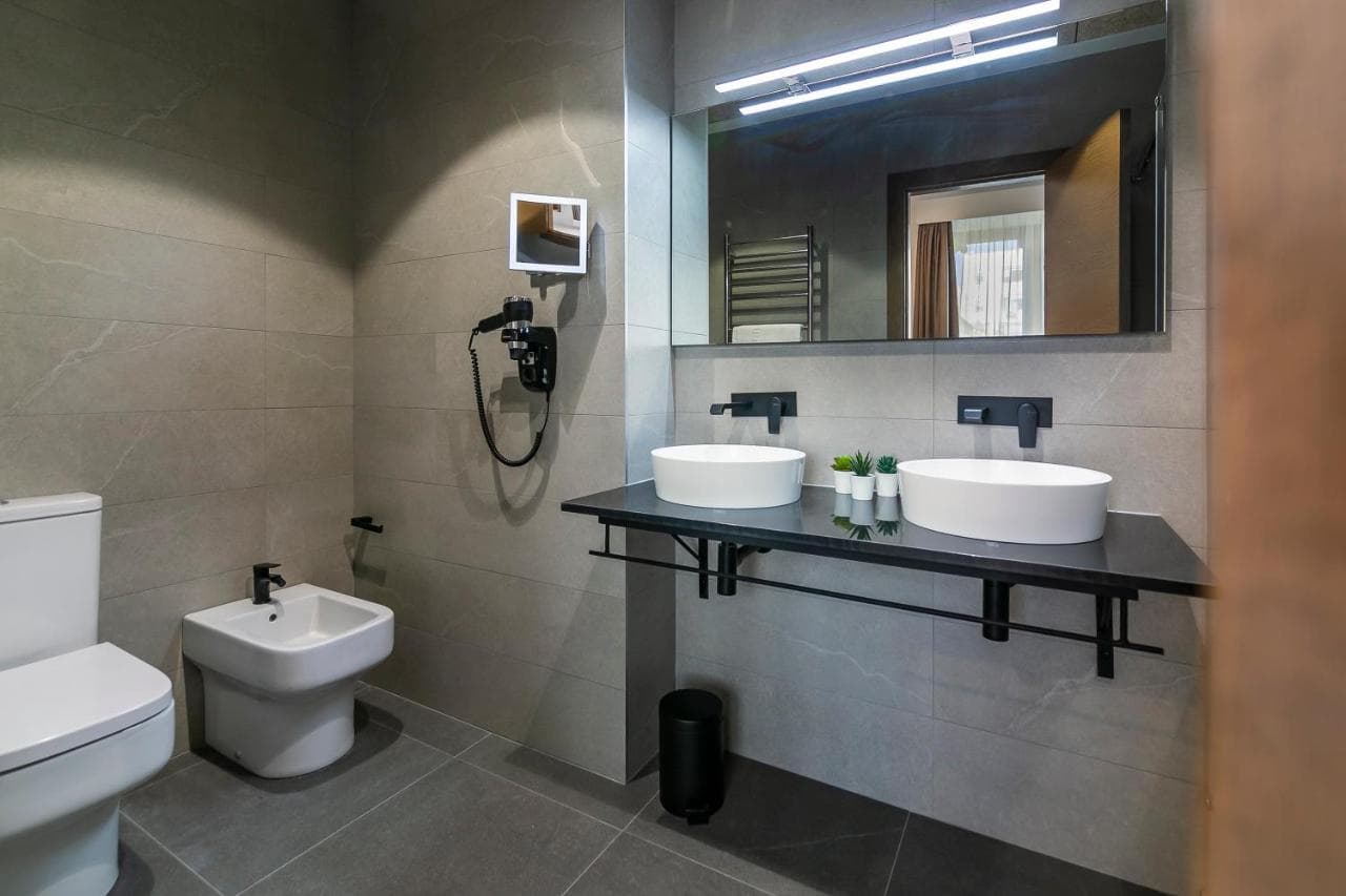 AQUITANIA HOME SUITES