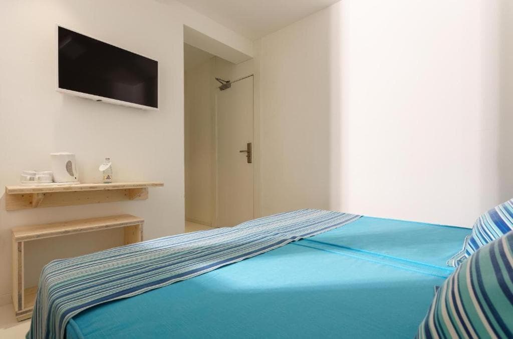 HOTEL EOLO