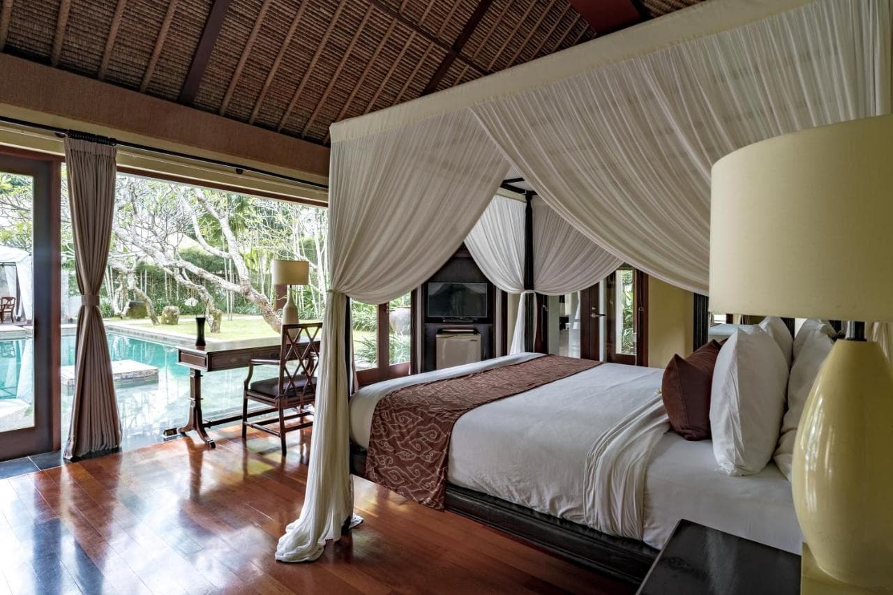 KAYUMANIS NUSA DUA PRIVATE VILLA & SPA