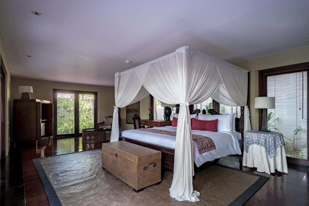 KAYUMANIS NUSA DUA PRIVATE VILLA & SPA