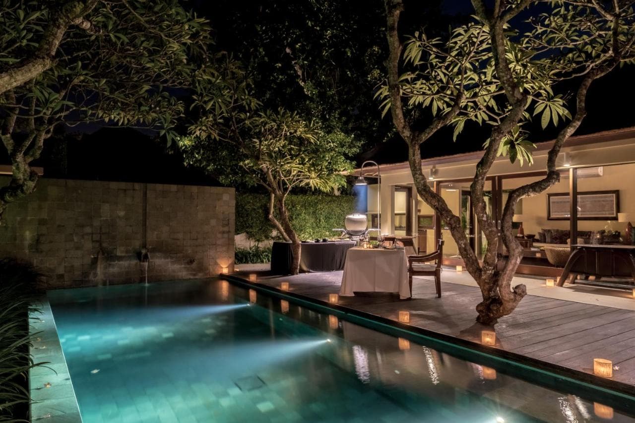 KAYUMANIS NUSA DUA PRIVATE VILLA & SPA