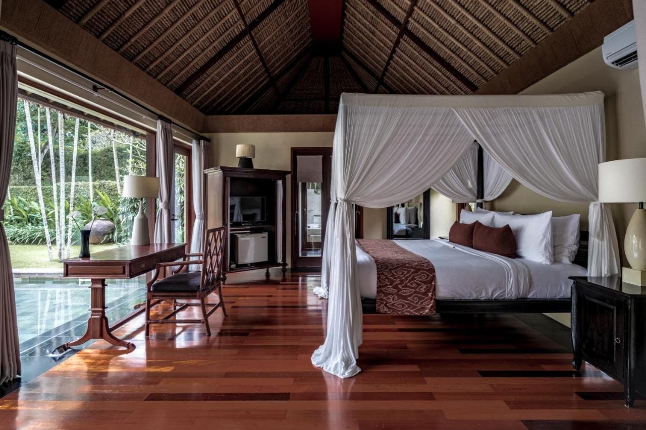 KAYUMANIS NUSA DUA PRIVATE VILLA & SPA
