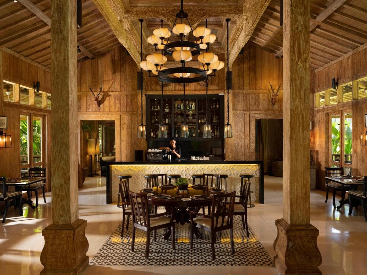 KAYUMANIS JIMBARAN PRIVATE ESTATE & SPA