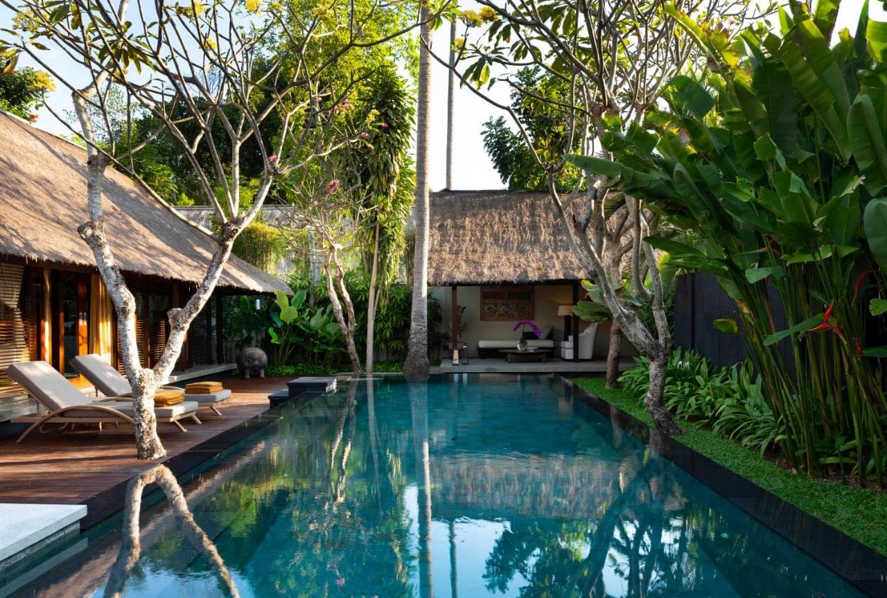 KAYUMANIS JIMBARAN PRIVATE ESTATE & SPA