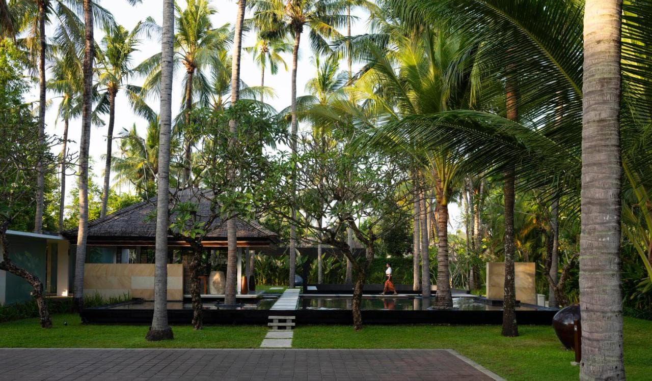 KAYUMANIS JIMBARAN PRIVATE ESTATE & SPA