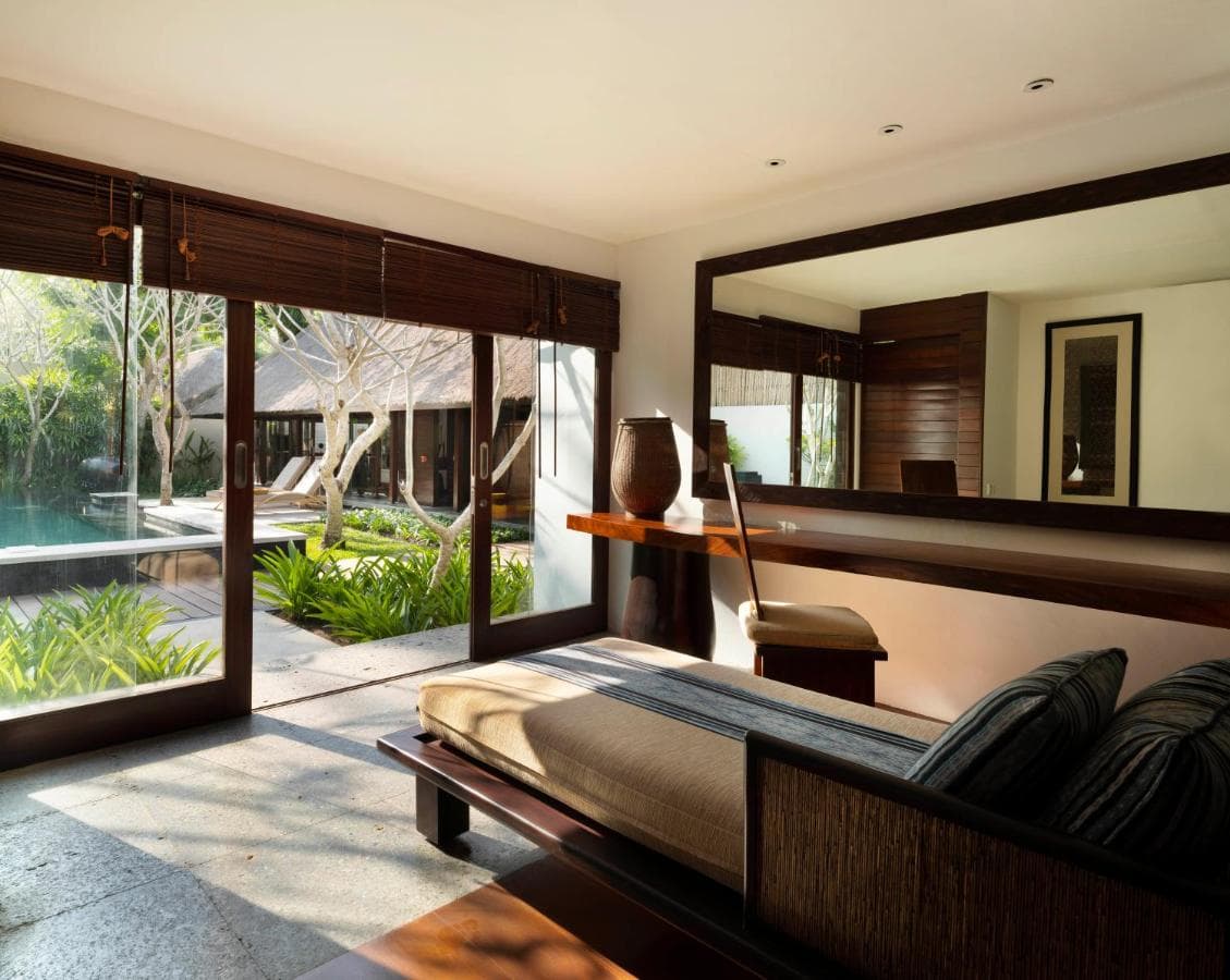 KAYUMANIS JIMBARAN PRIVATE ESTATE & SPA