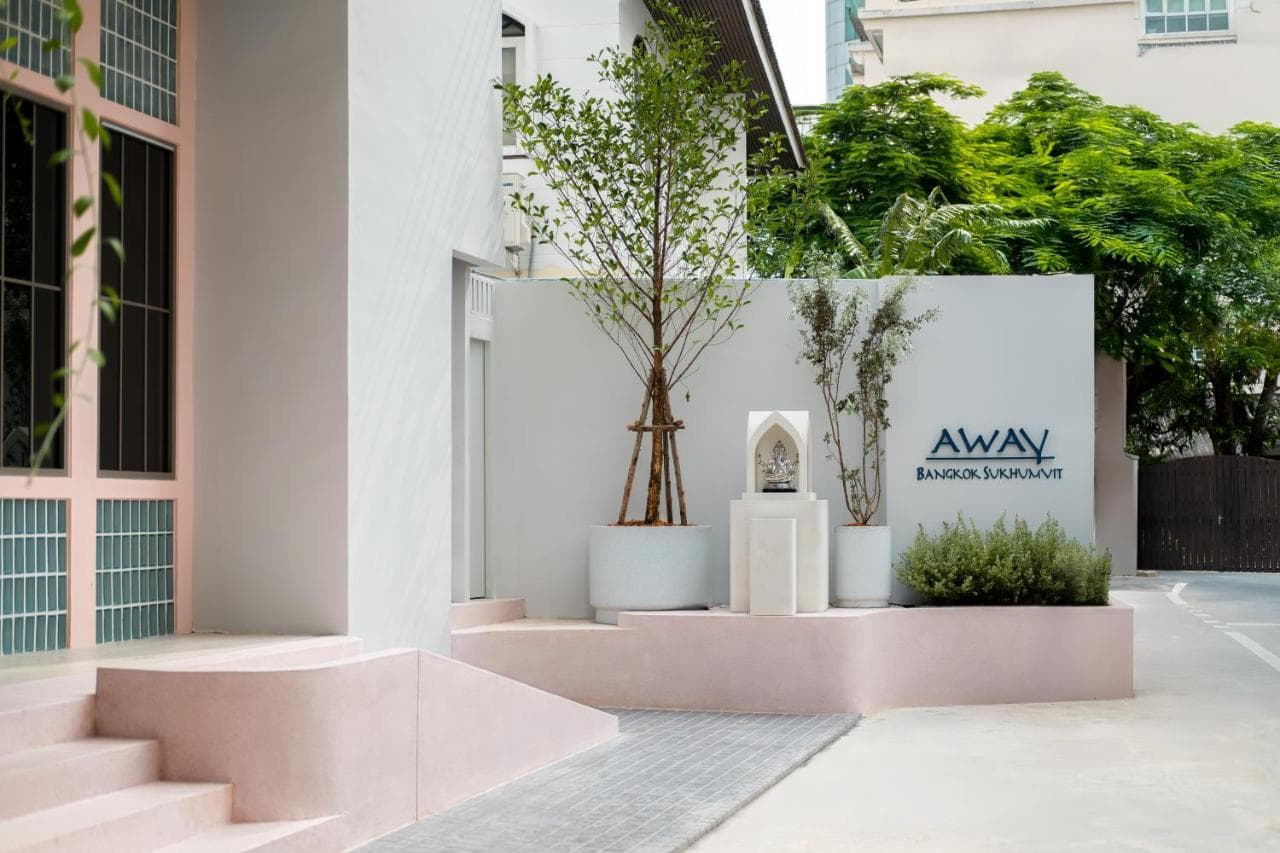 AWAY BANGKOK SUKHUMVIT